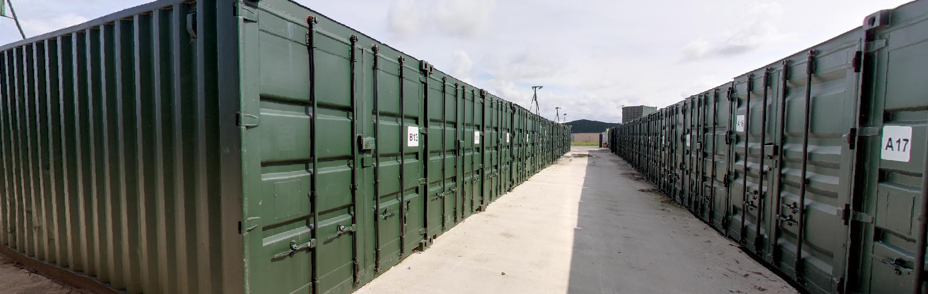 Storage containers